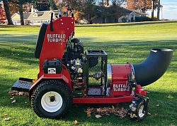 Blitz оснащен топливной системой большой емкости и двигателем мощностью 26 или 40 лошадиных сил на выбор.